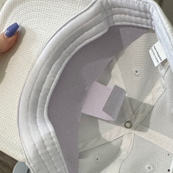 PGA Tour Airflux White Cap - Picture 5 of 7